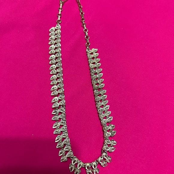 Vintage - Coro  Silver Tone -Neclkace - Picture 12 of 13